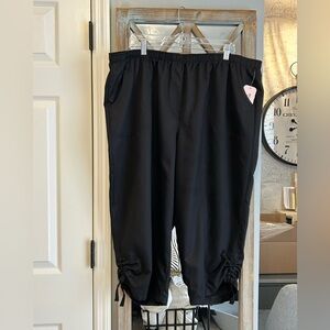 Allison Daley plus Black Cropped Pants with elastic waist, drawstring hem nwt